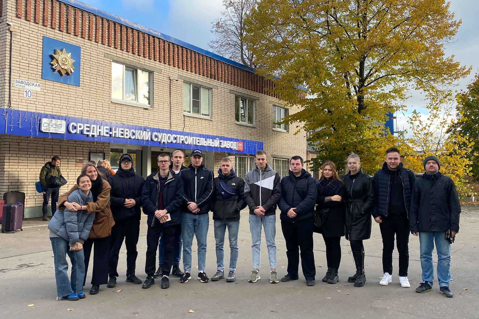 Студенты СПбГМТУ на Средне-Невском судостроительном заводе