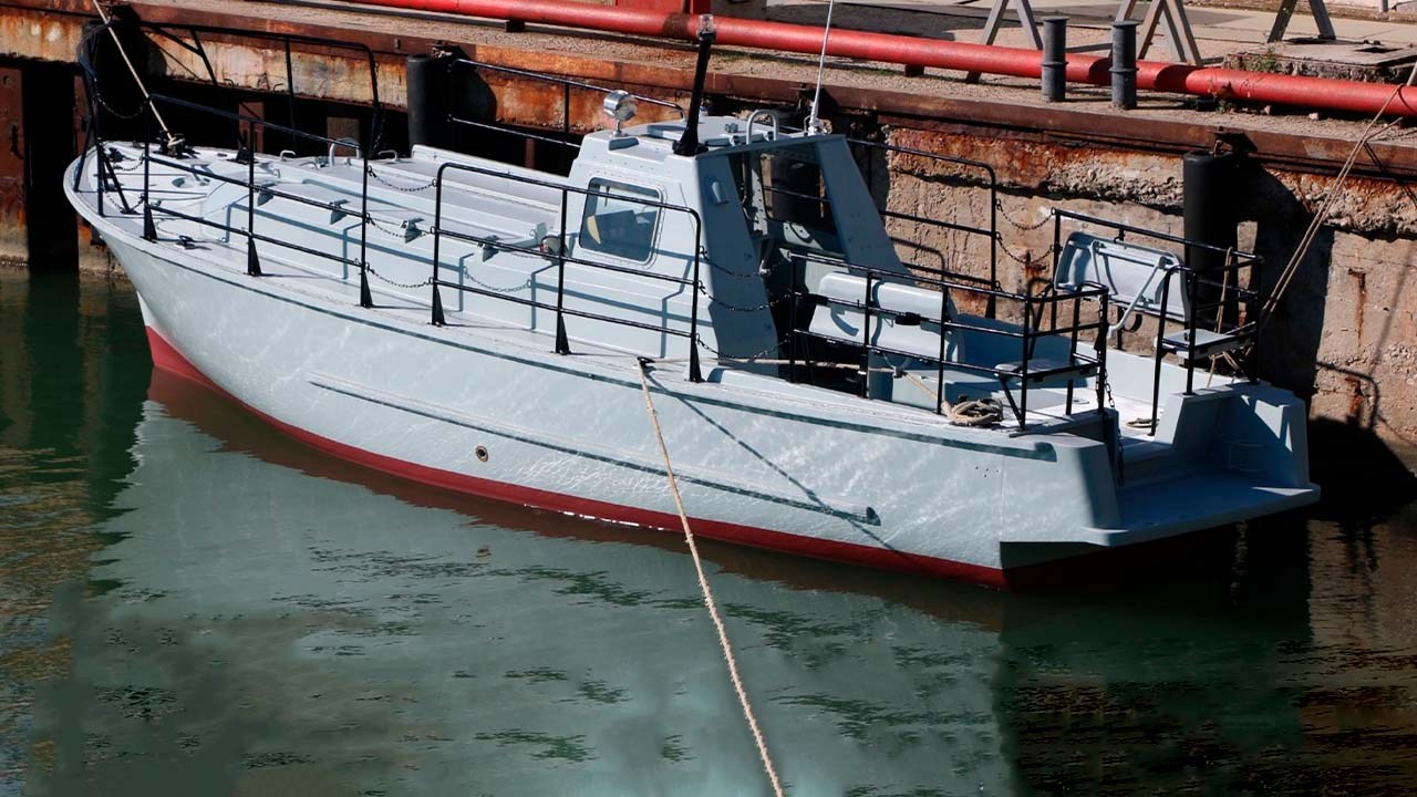 Выходят в «море» корабли
